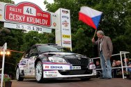 Rallye Český Krumlov: Jan Jelínek s Petrem Machů a Škoda Fabia S2000 na startu soutěže